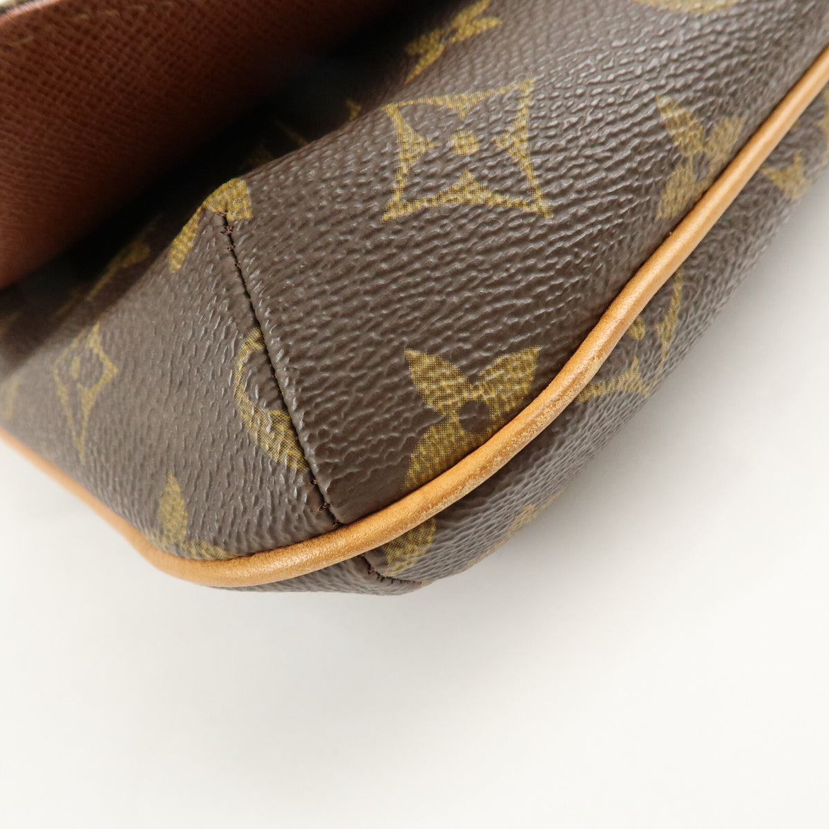 LOUIS VUITTON Musette Tango Monogram Canvas Shoulder Bag M51257 Preowned10