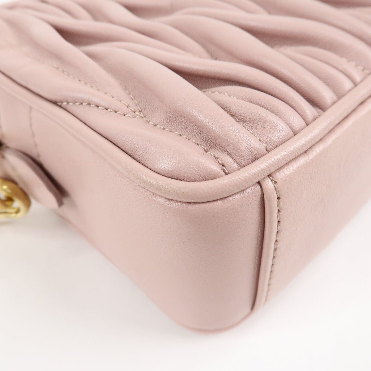 MIU MIU Matelasse Leather Chain Crossbody Shoulder Bag Pink Beige Preowned Auth11