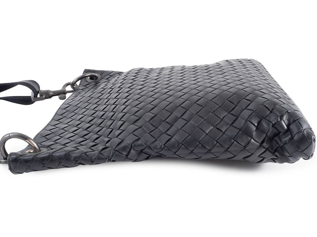 Bottega Veneta Intrecciato 172736 Leather Black Shoulder Bag Women Preowned3