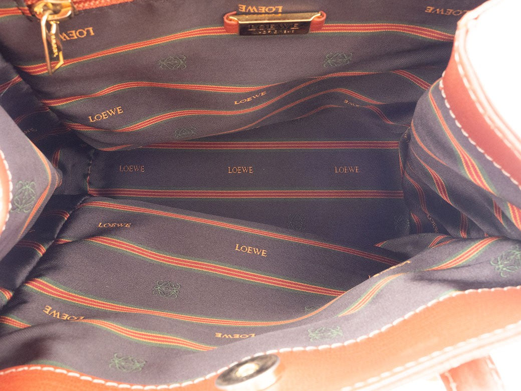 LOEWE Velazquez Shoulder Tote Bag Orange Leather Twisted Hardware Preowned8