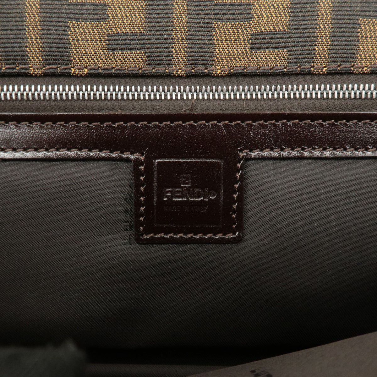 FENDI Zucca Tobacco Brown Canvas Leather Shoulder Bag 0916322 Y2K Preowned Auth21