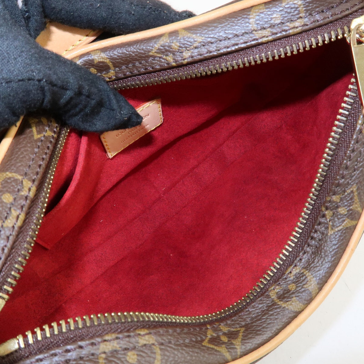 Louis Vuitton Monogram Pochette Croissant Shoulder Bag M51510 Preowned Auth19