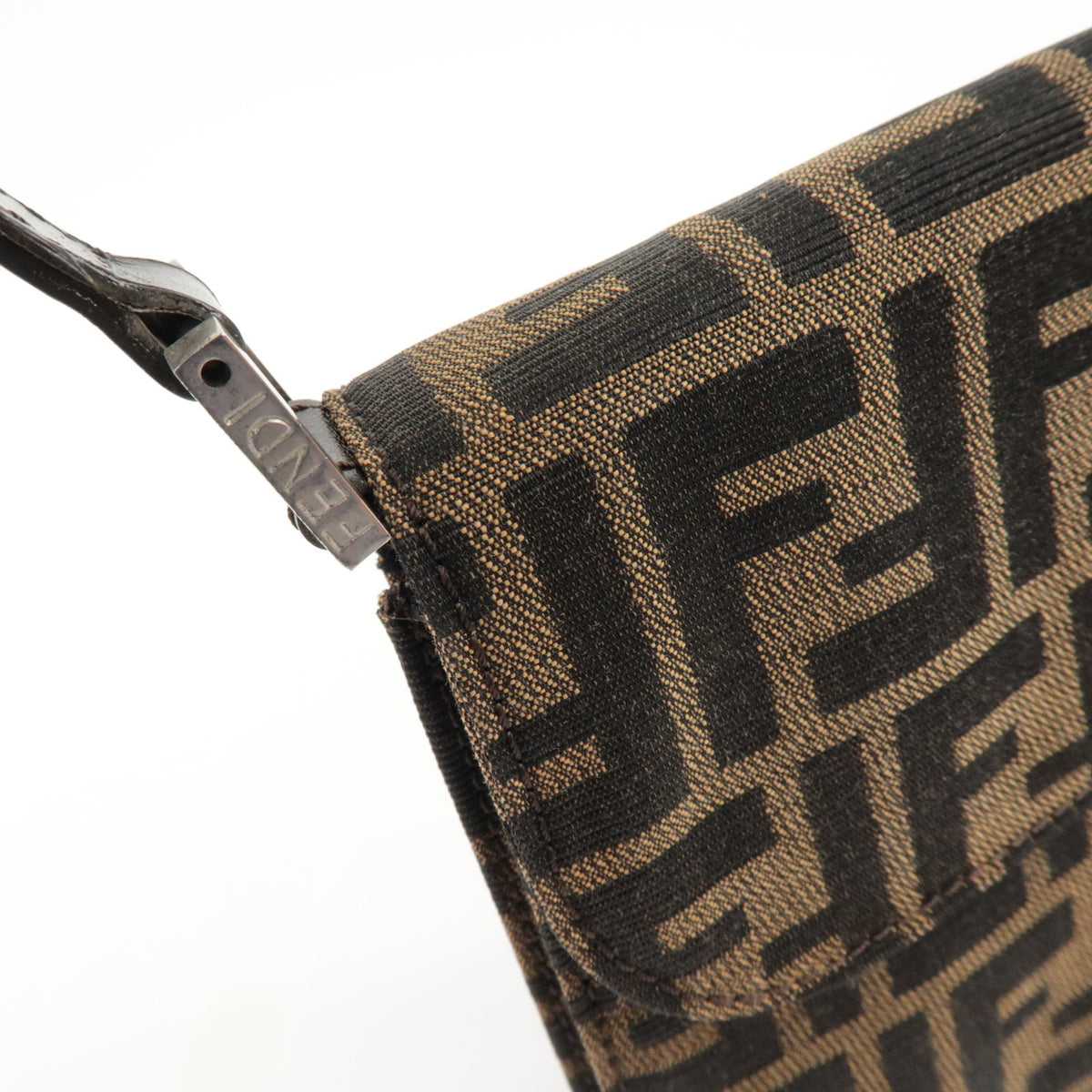 FENDI Zucca Tobacco Brown Canvas Leather Shoulder Bag 0916322 Y2K Preowned Auth14