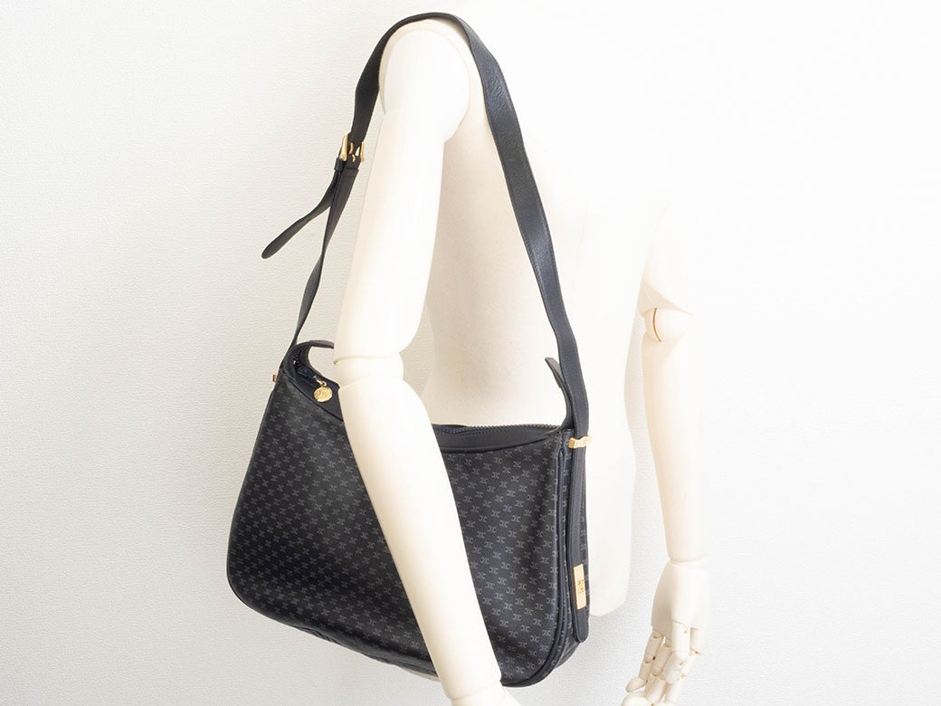 CELINE Macadam Blazon Navy PVC Leather Shoulder Bag Hobo Vintage Preowned Auth18