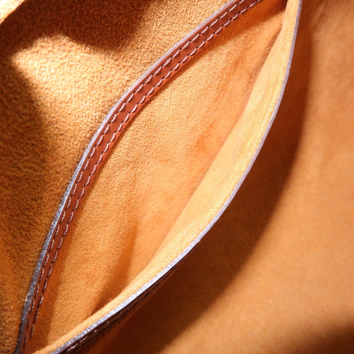 Louis Vuitton Epi Soufflot Shoulder Bag Kenya Brown M52223 Preowned Reuse Auth20