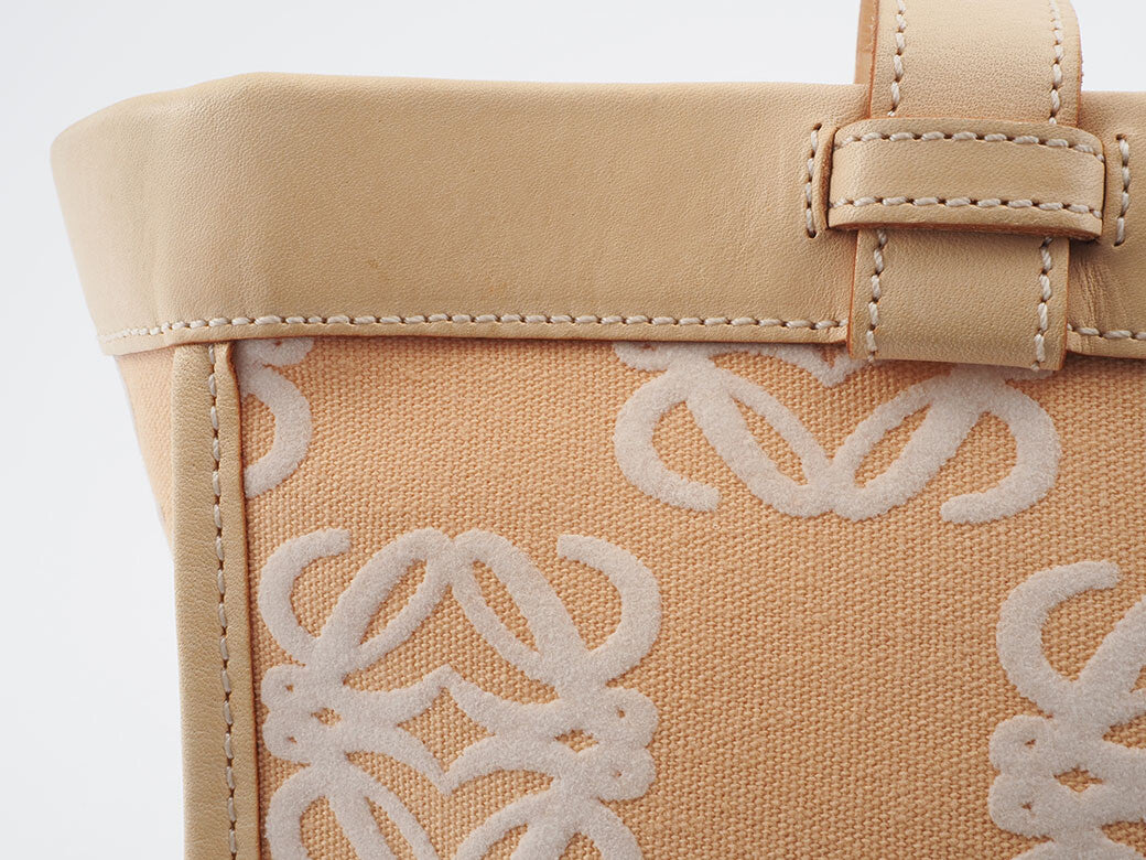 LOEWE Vintage Anagram Canvas Shoulder Tote Bag Handbag Beige Preowned Auth5