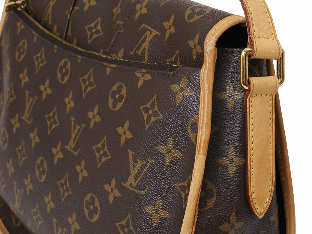 Louis Vuitton Menilmontant MM Monogram Canvas Crossbody Shoulder Bag Preowned6
